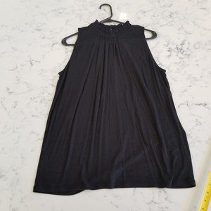 Ann Taylor NWT Size M Shell